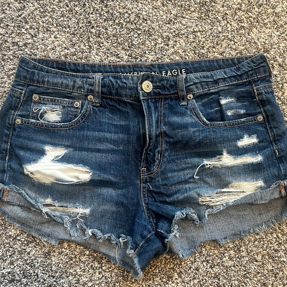 Women’s American Eagle Outfitters Ripped Dark Blue Jean Shorts, Size 8